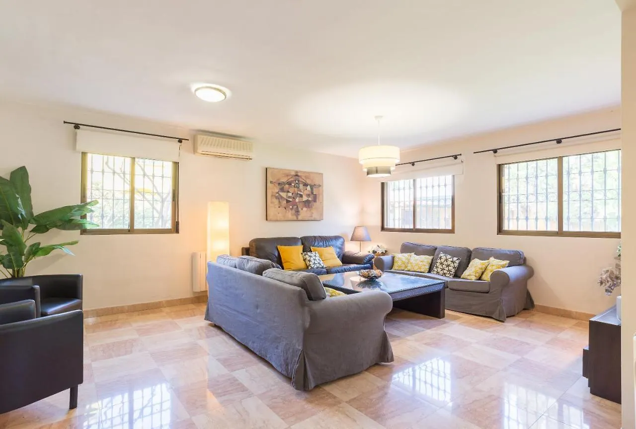 Guadalmar: Villa Con Piscina Malaga Spain