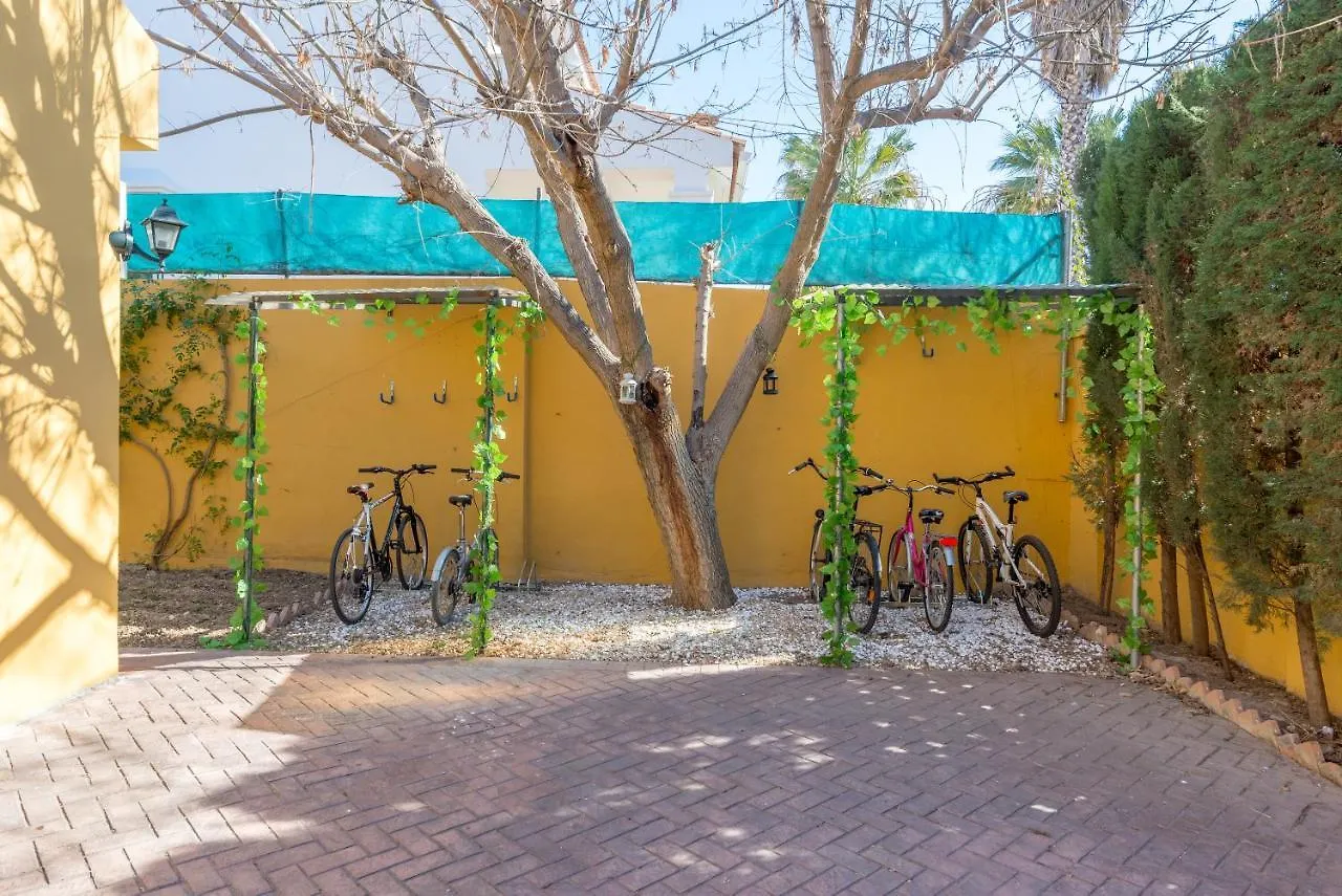 Guadalmar: Villa Con Piscina Malaga