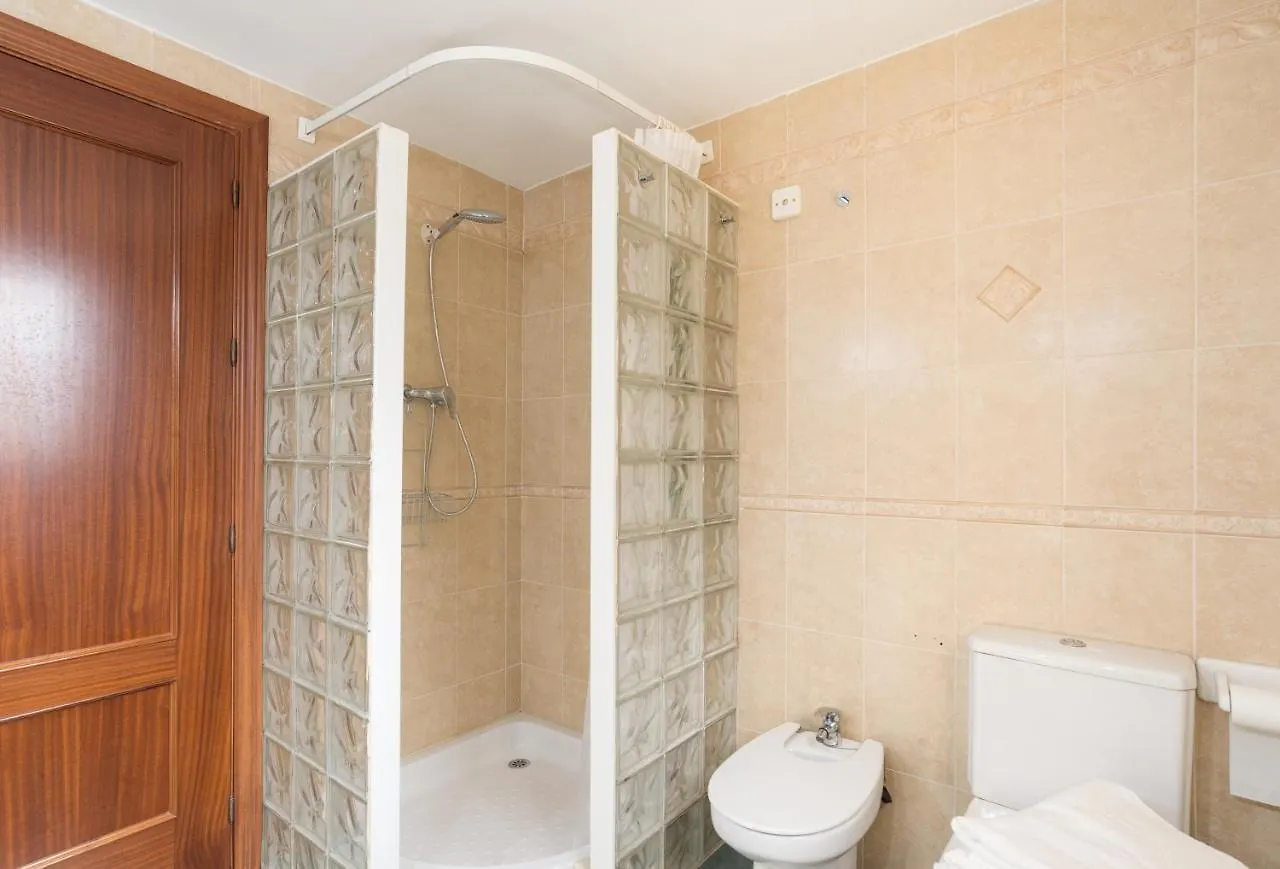 Guadalmar: Villa Con Piscina Malaga