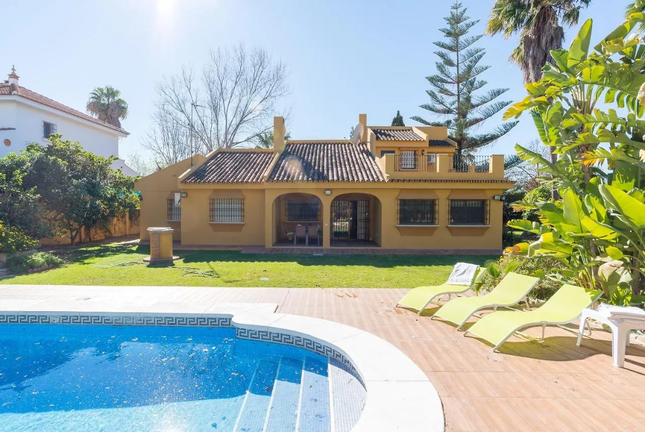 Guadalmar: Villa Con Piscina Malaga Spain
