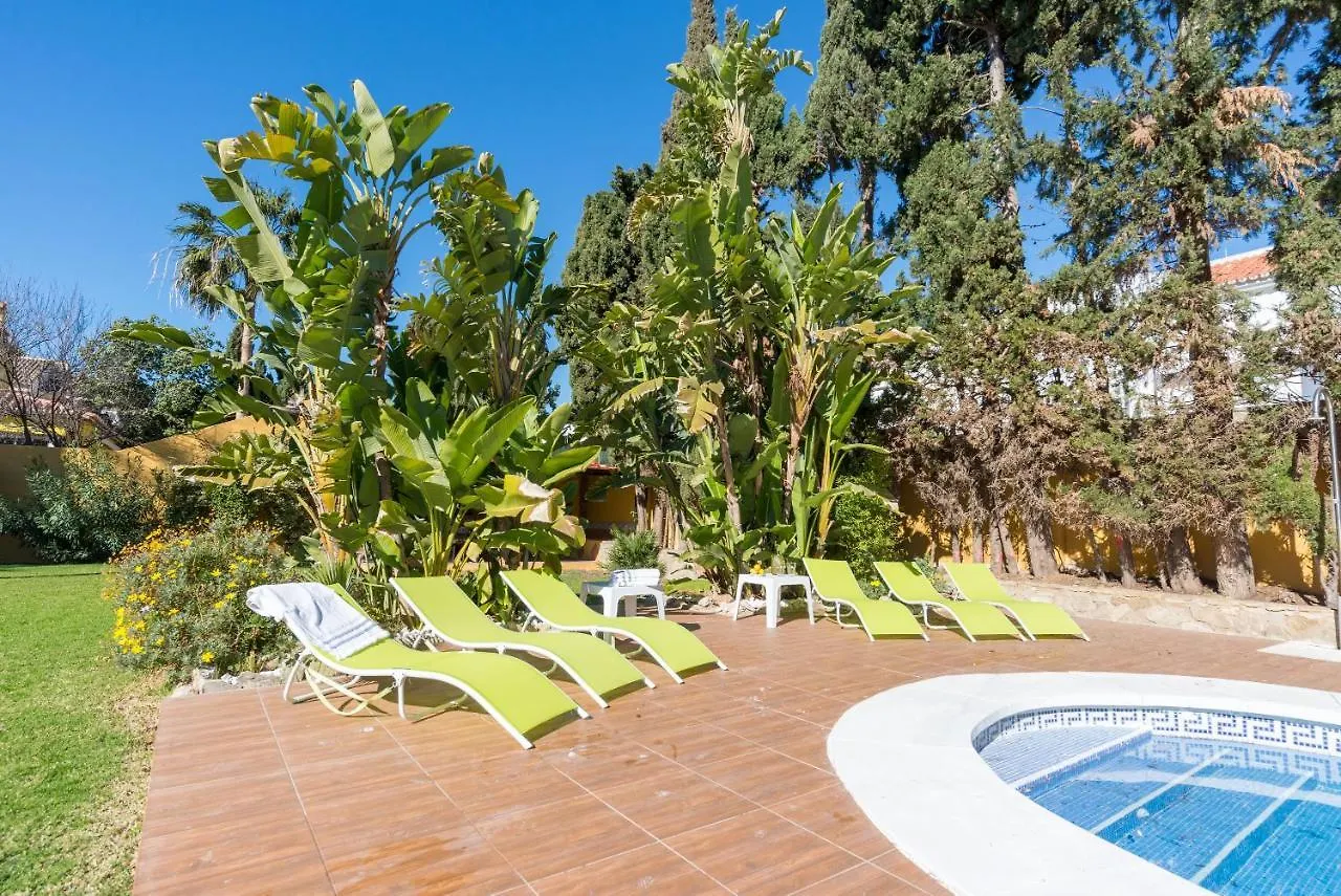 Guadalmar: Villa Con Piscina Malaga