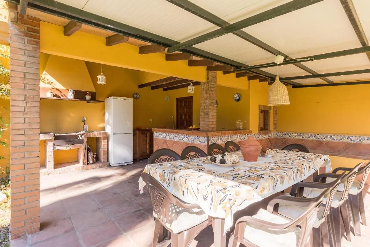 Guadalmar: Villa Con Piscina Malaga